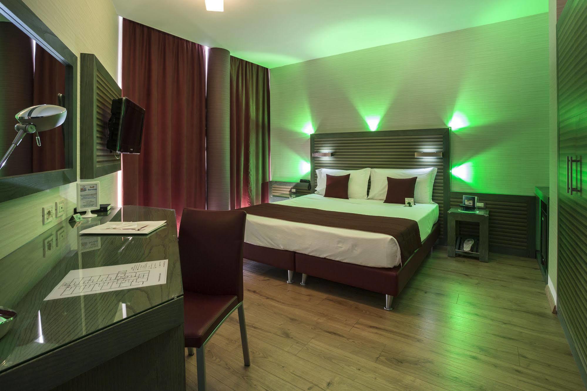 Best Western Ivrea Crystal Palace Banchette D'Ivrea Exteriér fotografie