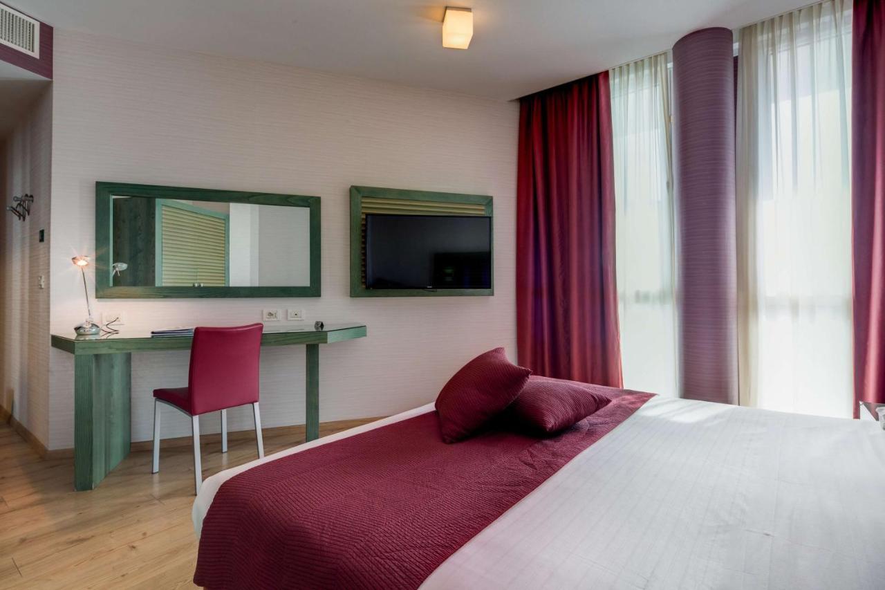 Best Western Ivrea Crystal Palace Banchette D'Ivrea Exteriér fotografie