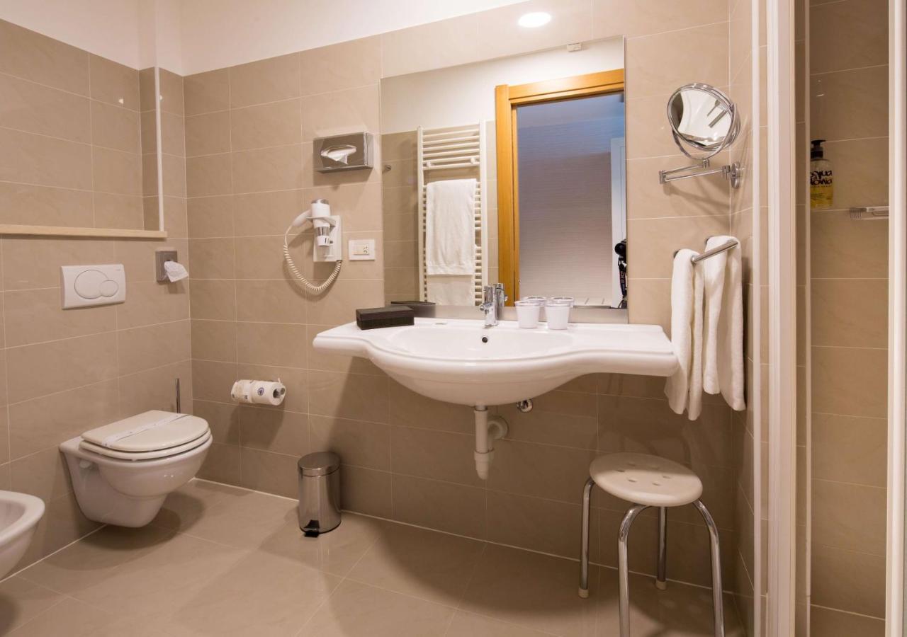 Best Western Ivrea Crystal Palace Banchette D'Ivrea Exteriér fotografie